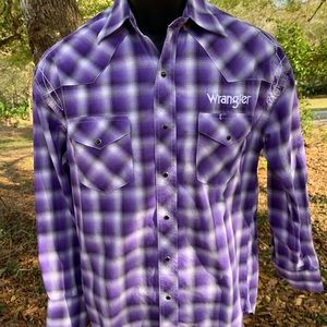 Wrangler Men’s Western Purple Plaid Button Down